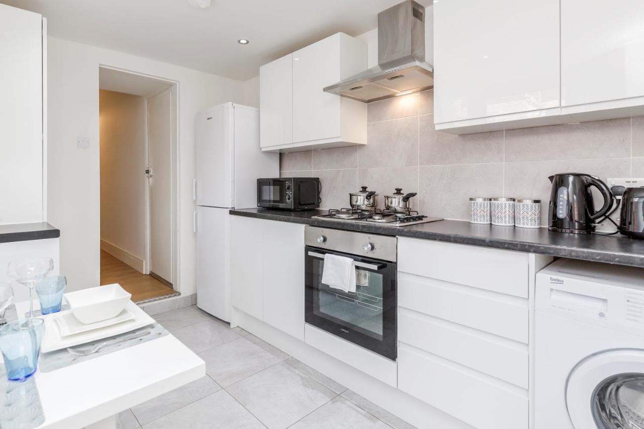 2 Bedrooms Serviced Apartment Excel Exhibition Centre, O2 Arena, Stratford Olympic City, Forest Gate, Central Londen Buitenkant foto